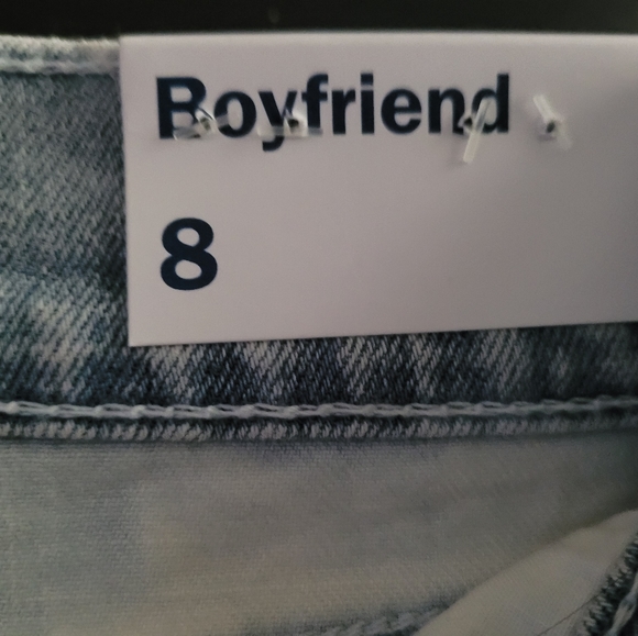 Old Navy size 8 shorts - Picture 4 of 6